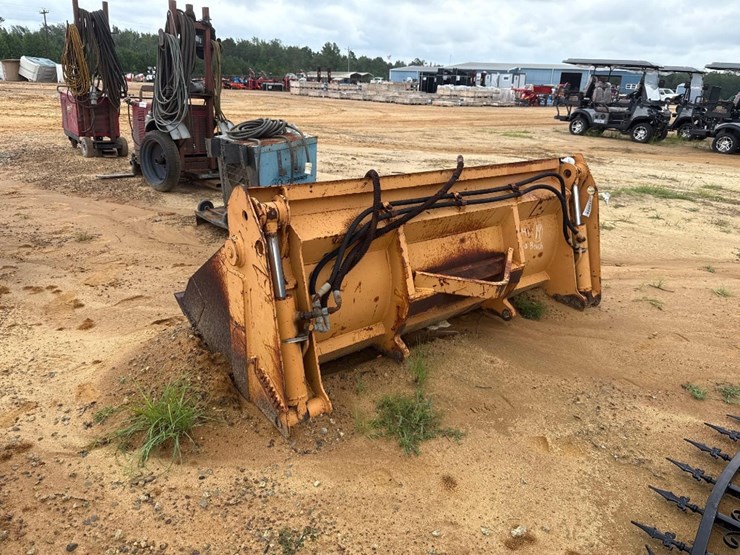 103---absolute---80"-4n1-loader-bucket-image-3