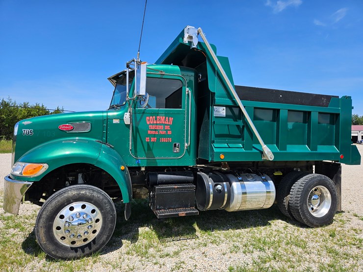 2012-peterbilt-382-image-5
