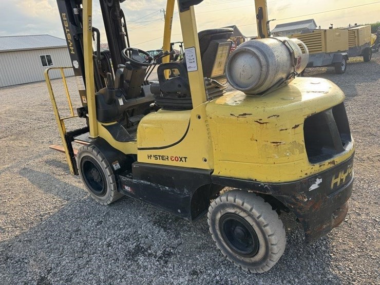2017-hyster-h60xt-image-2