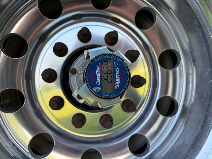 2016-timpte-hopper-bottom-image-10