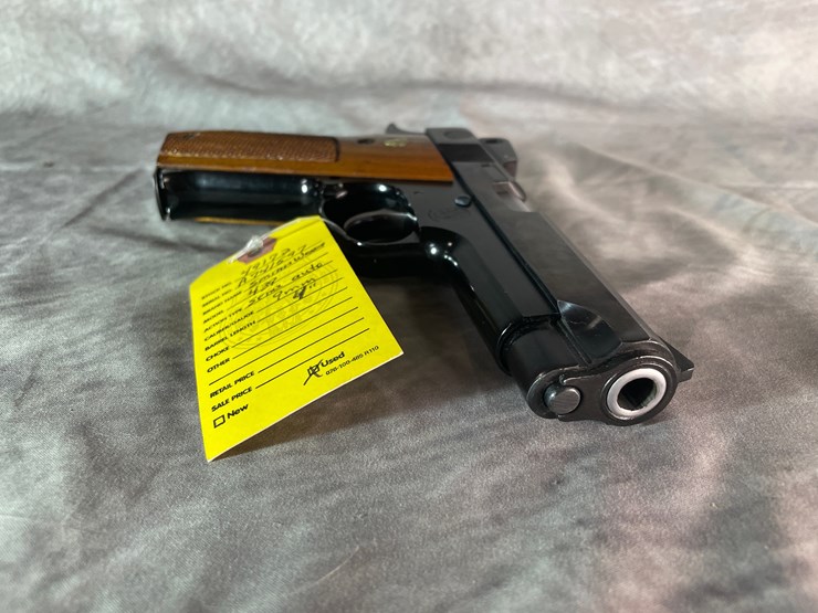 #4402-•-smith-and-wesson-model-439-9mm-luger-pistol,-sn:-a741597-image-4