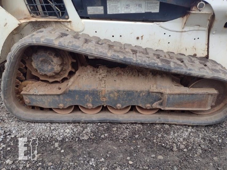 2020-bobcat-t595-image-28