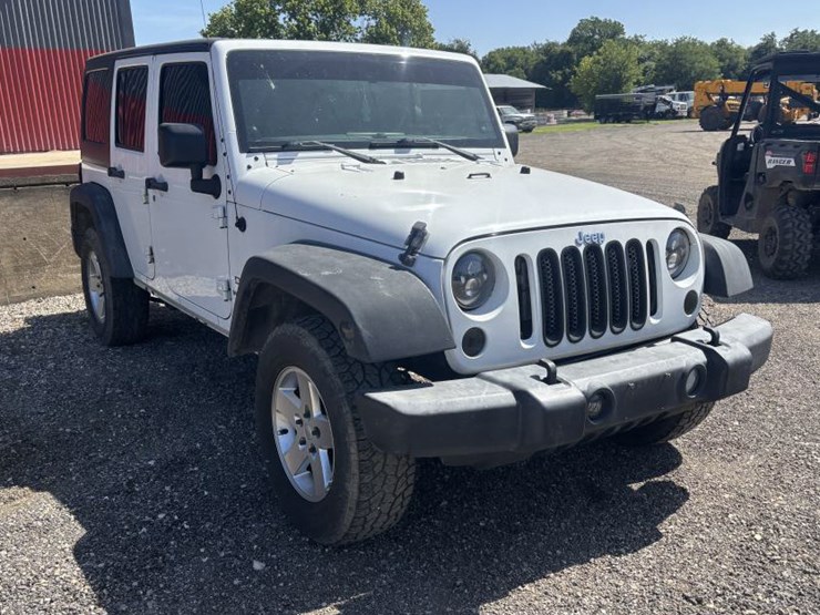 2012-jeep-wrangler-image-2