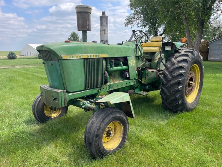 john-deere-4020-image-1