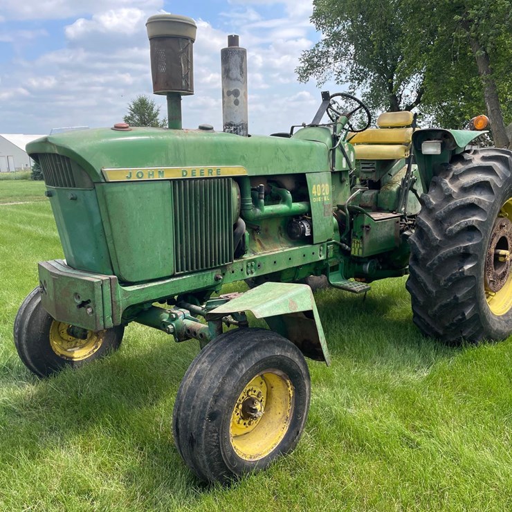 JOHN DEERE 4020