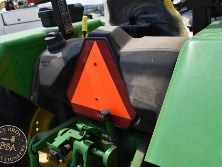 2007-john-deere-5203-image-43