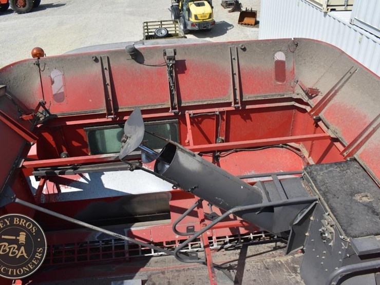 2007-massey-ferguson-9690-image-77