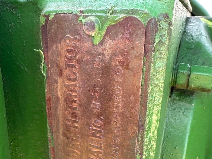 john-deere-h-image-6