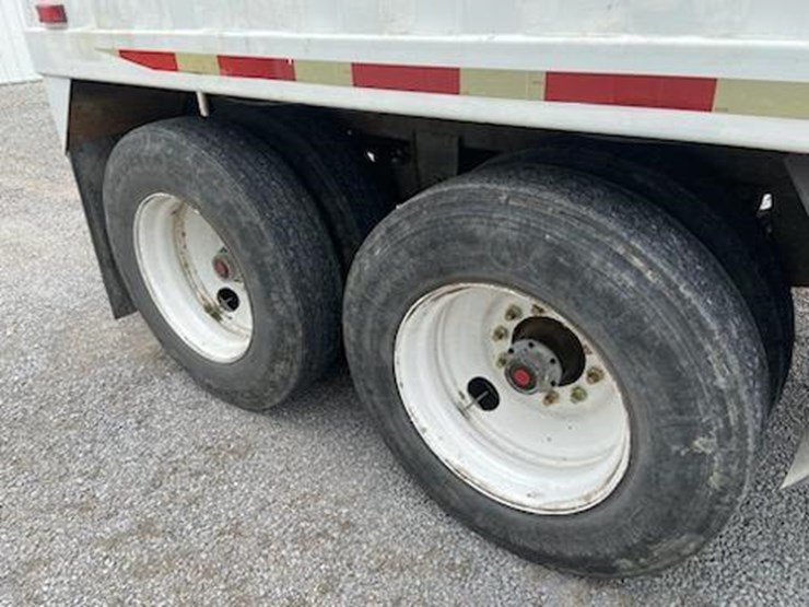 1997-jet-34'-tandem-axle-semi-hopper-trailer-image-5
