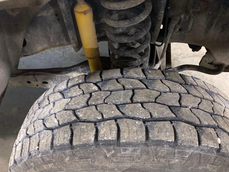 2012-ford-f350-image-26