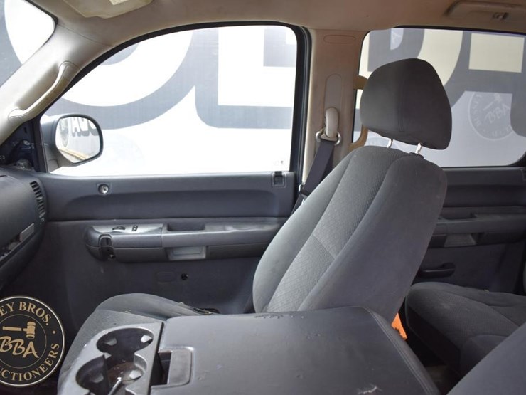 2007-chevrolet-2500hd-image-23