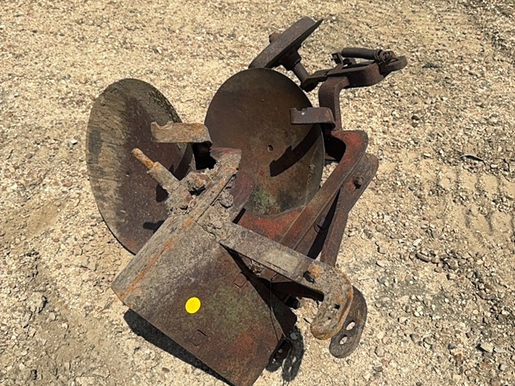 2-bottom-disk-plow-image-1