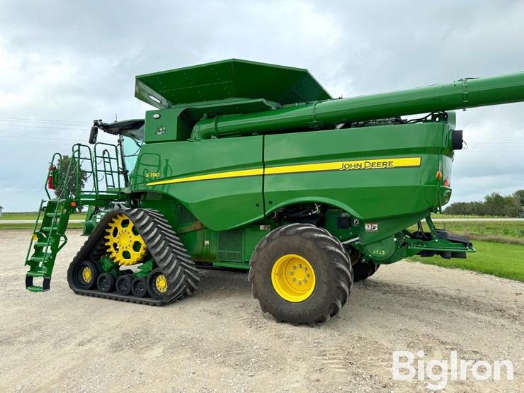 2022-john-deere-s780-image-8