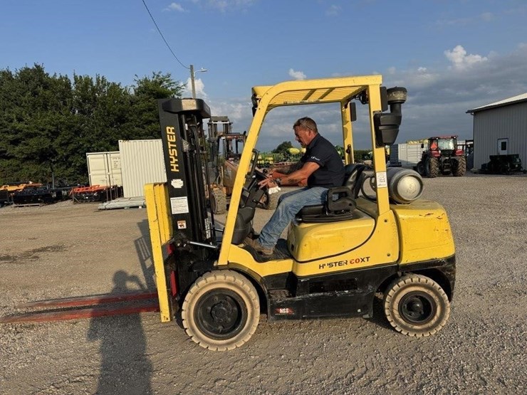 2017-hyster-h60xt-image-1