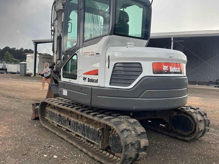 2011-bobcat-e80-image-9