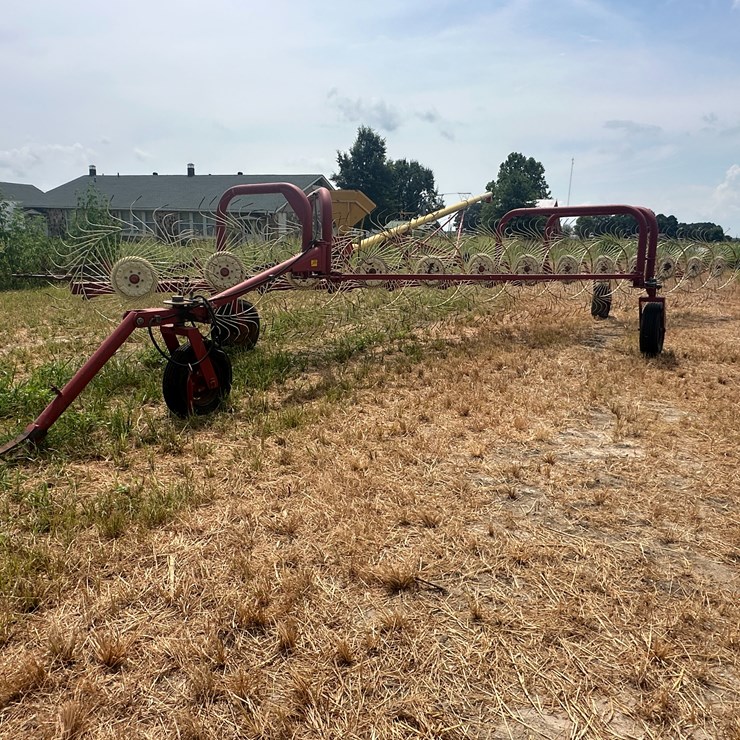 #26606 • Sitrex Columbia TR1113 Hay Rake