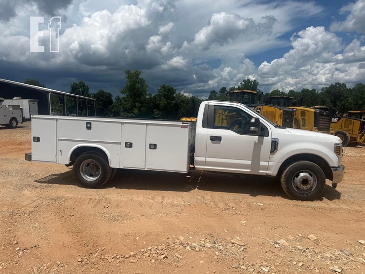 2018-ford-f350-image-3