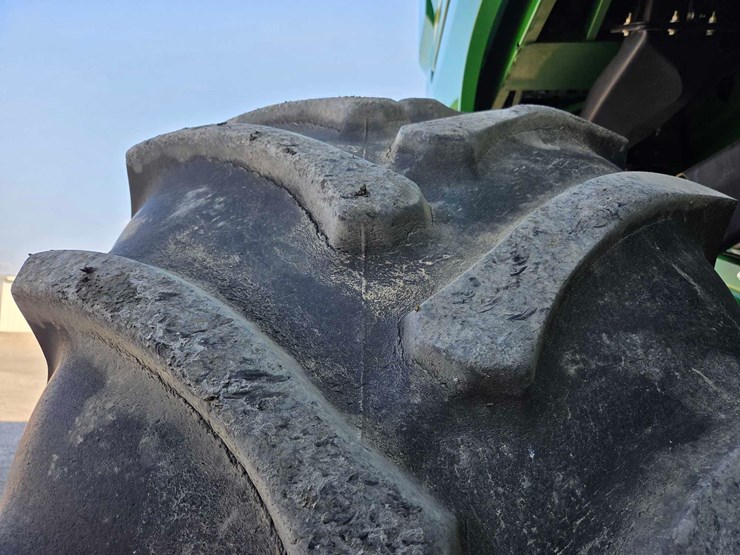 2015-john-deere-s680-image-40