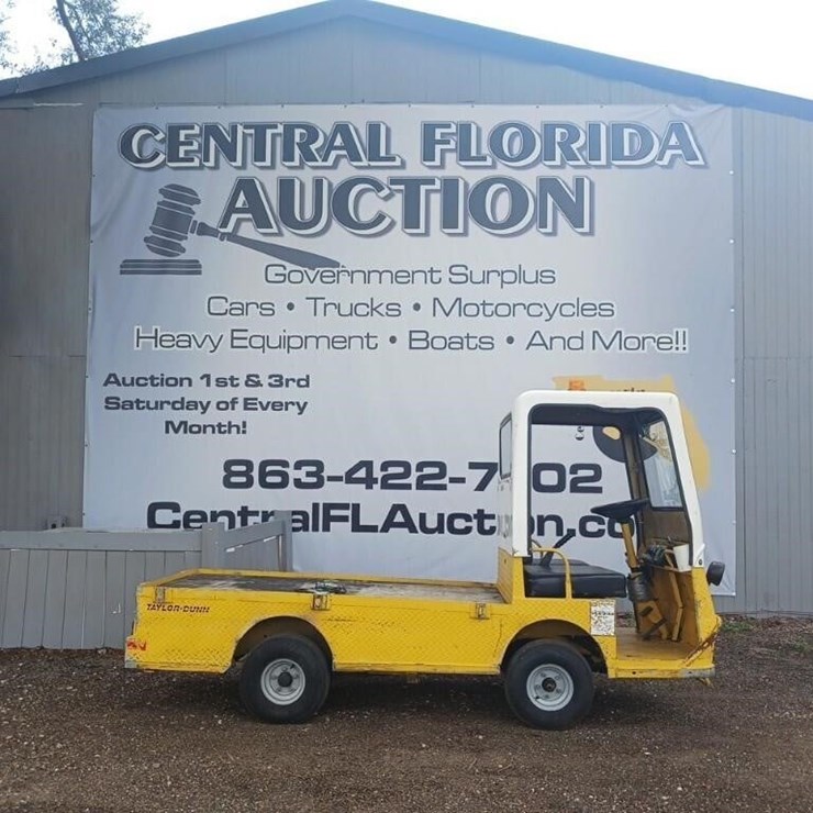 TAYLOR DUNN CART