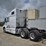 2014-volvo-vnl64t670-image-4