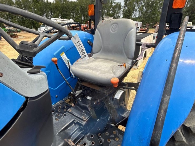189---new-holland-tt45a-2wd-tractor-image-8