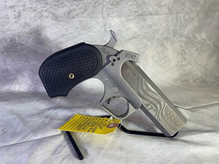 #4386-•-bond-arms-47-derringer-donald-trump-45-colt-pistol,-sn:-dt47-05490-image-3