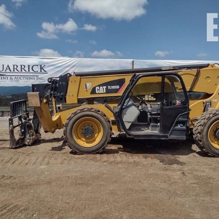 2017 CATERPILLAR TL1055D