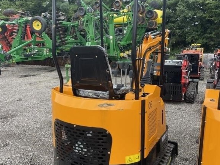 new-miva-mini-excavator-6.6t-image-5