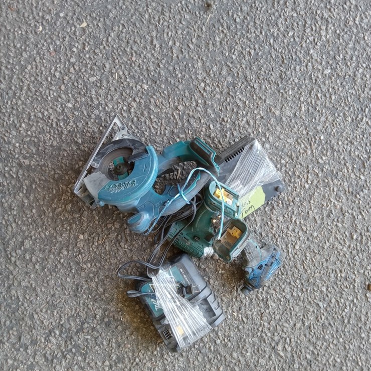 LOT#-740-POWER TOOLS