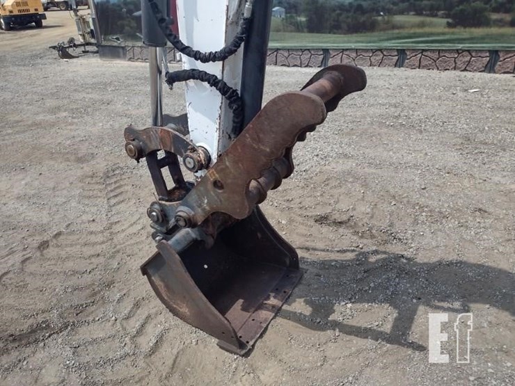 2013-bobcat-e63-image-16