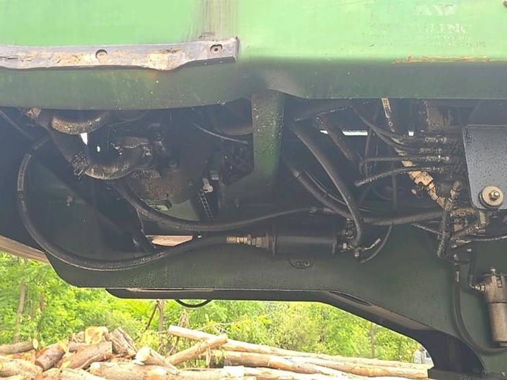 2014-deere-437d-image-55