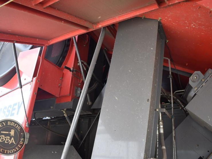 2007-massey-ferguson-9690-image-82