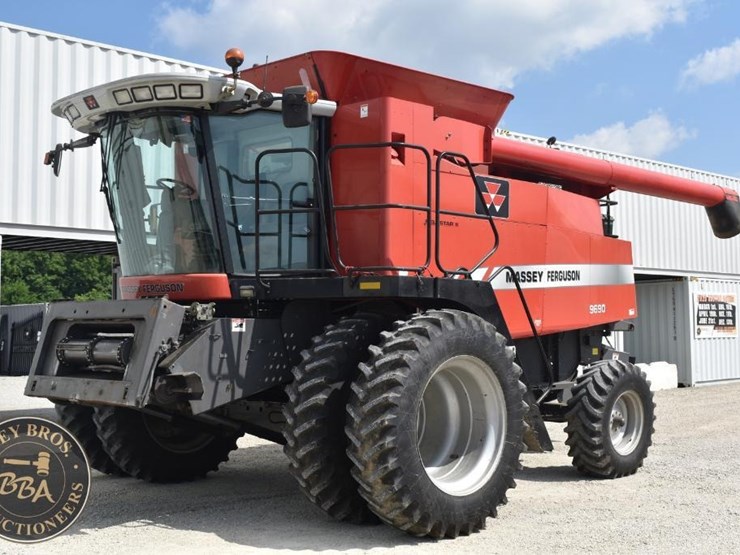 2007-massey-ferguson-9690-image-3