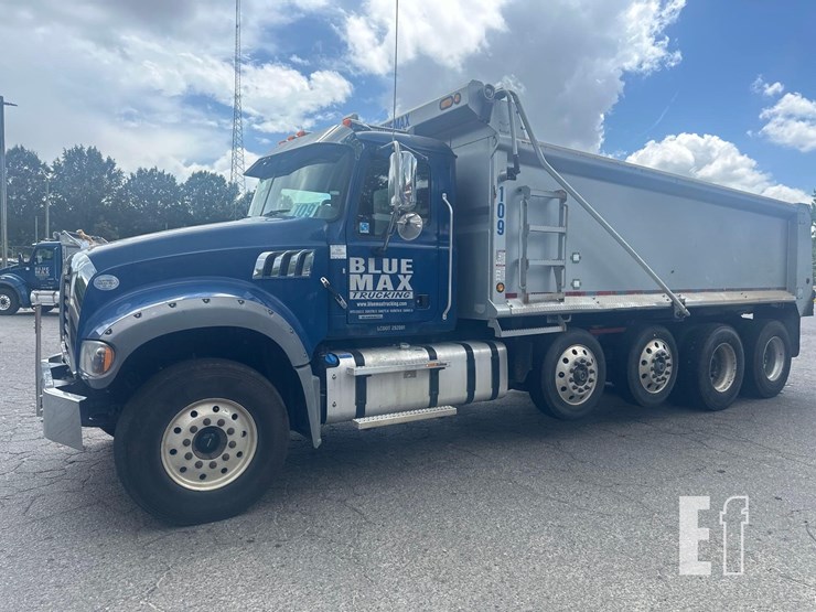 2021-mack-granite-64fr-image-1