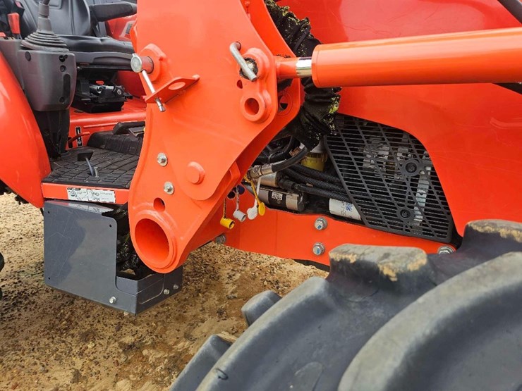 kubota-m6060-image-6