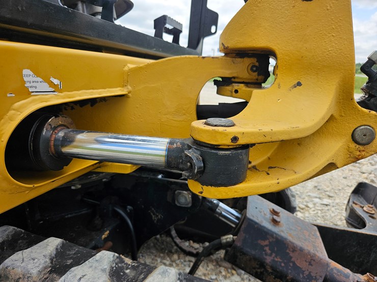 caterpillar-301.7-image-74