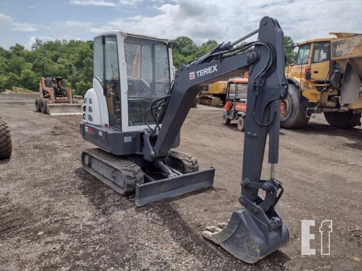 2011-terex-tc29-image-46