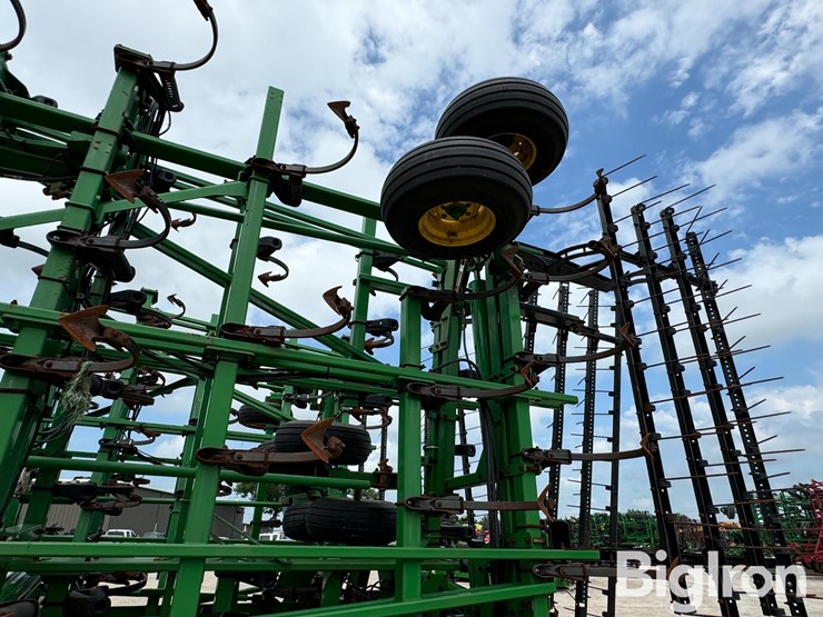 2020-john-deere-2020-image-15