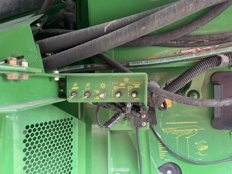 2010-john-deere-2010-image-36
