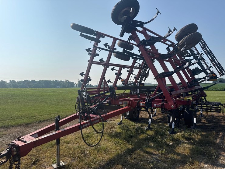 case-ih-200-image-1