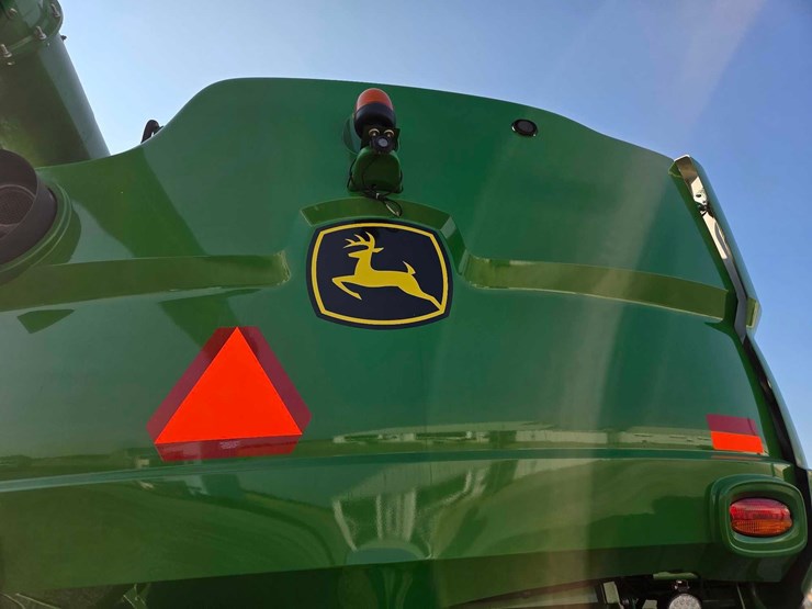 2015-john-deere-s680-image-52