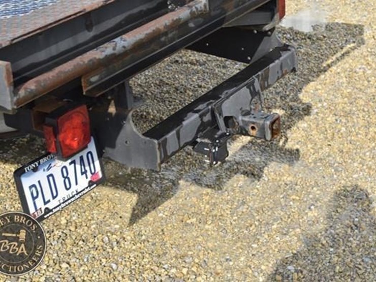 2003-ford-f550-image-11