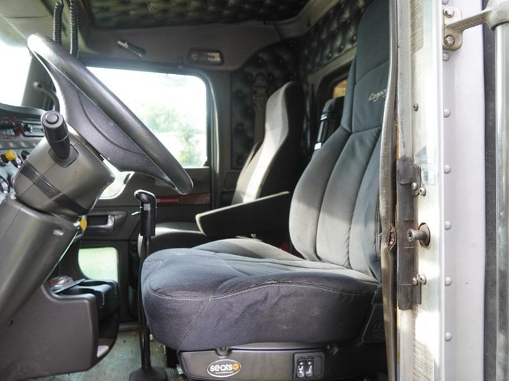 2007-kenworth-t800-image-6