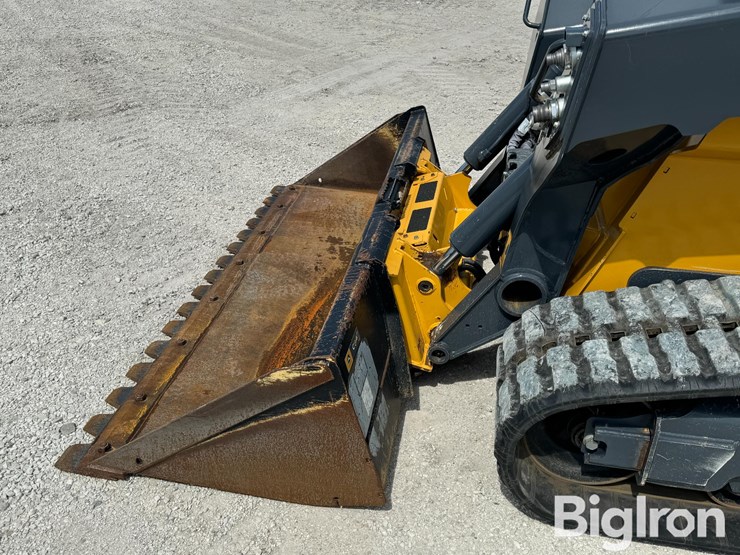 2023-deere-331g-image-9