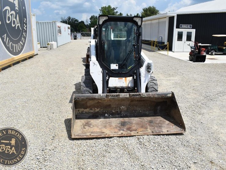 2020-bobcat-s550-image-22