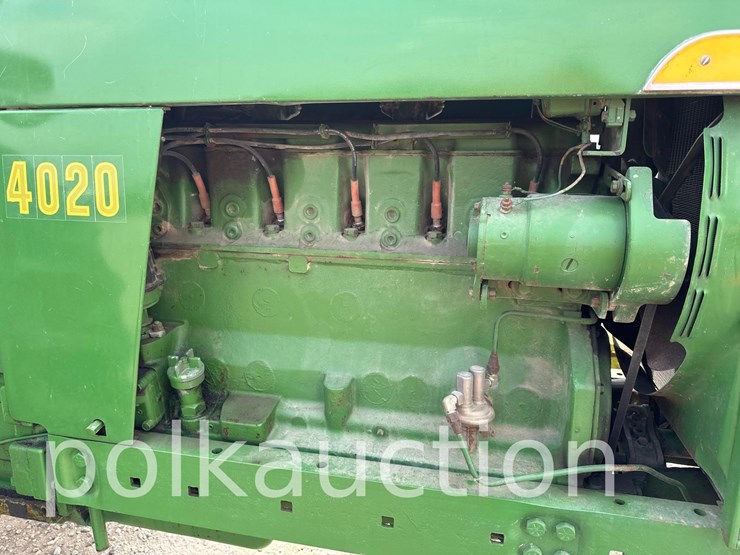 john-deere-4020-image-4