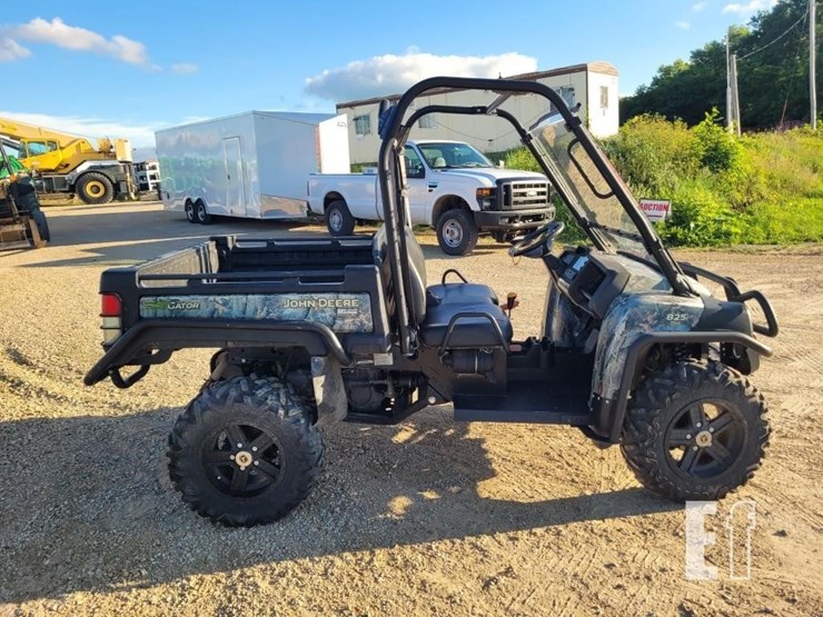 2012-john-deere-gator-xuv-825i-image-4