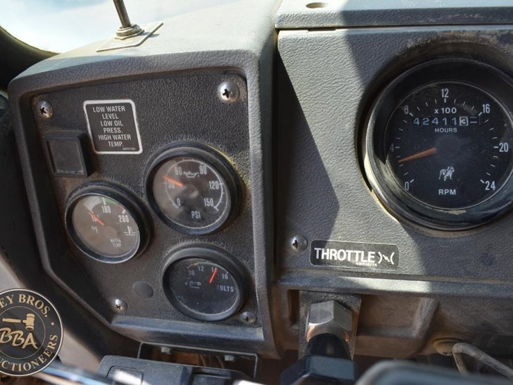1996-mack-rd688s-image-77