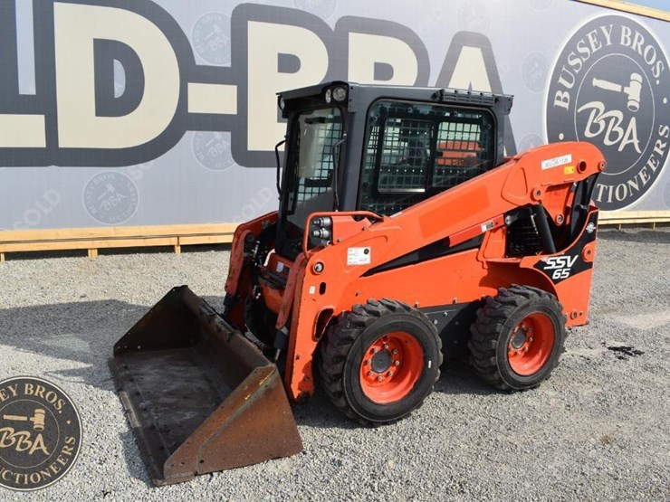 2020-kubota-ssv65-image-3