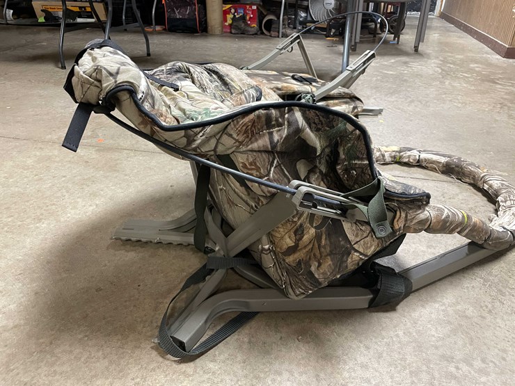 #4427-•-summit-tree-stand-image-6